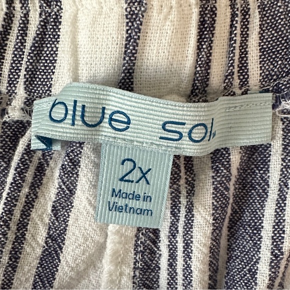 Blue Sol Striped Black and White Women's Shorts 2XL
Summer Spring Casual Beach - Picture 6 of 6